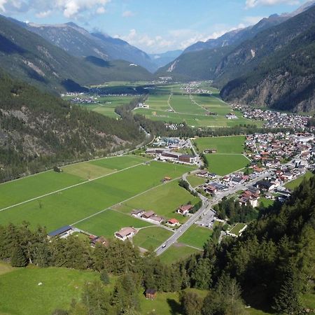 Landhaus Steinmueller Längenfeld Dış mekan fotoğraf