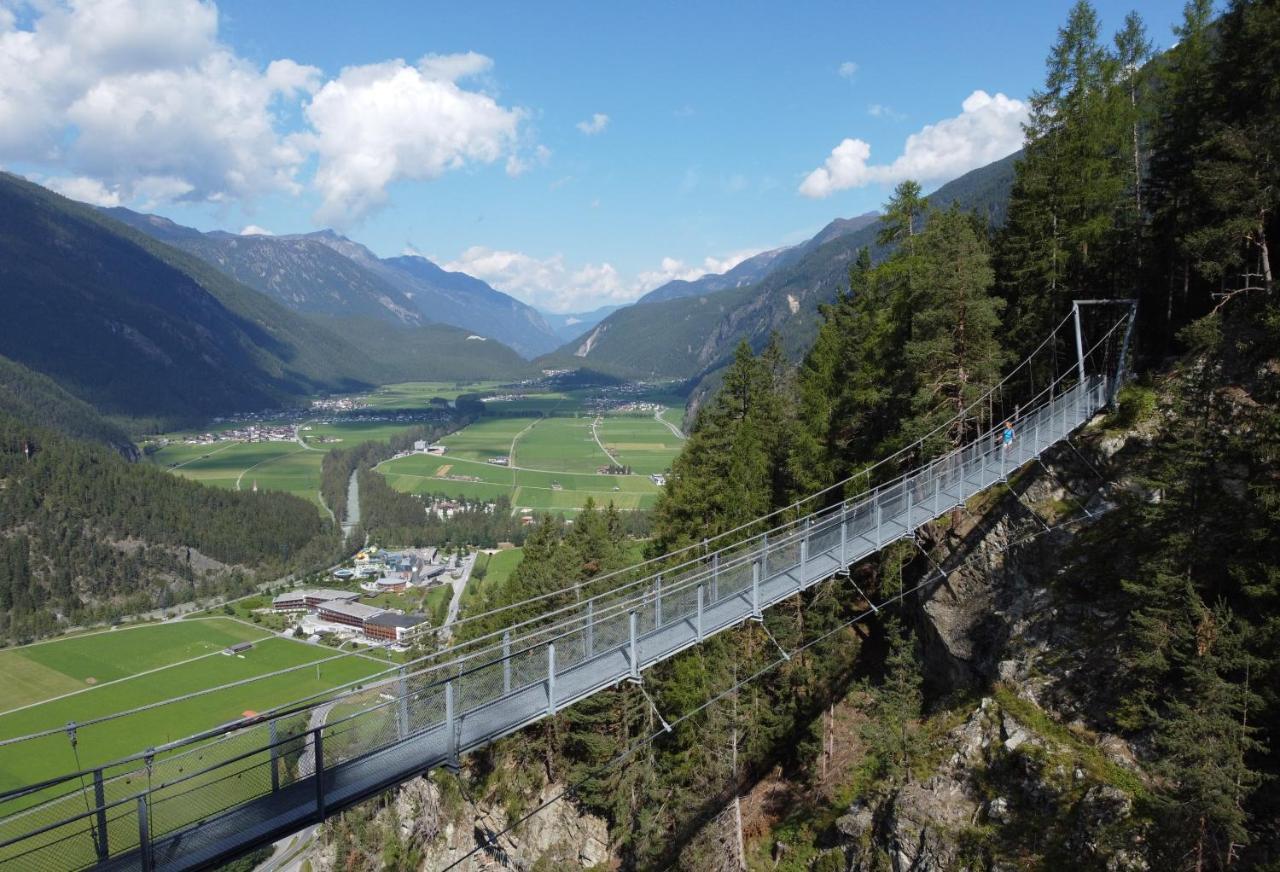 Landhaus Steinmueller Längenfeld Dış mekan fotoğraf